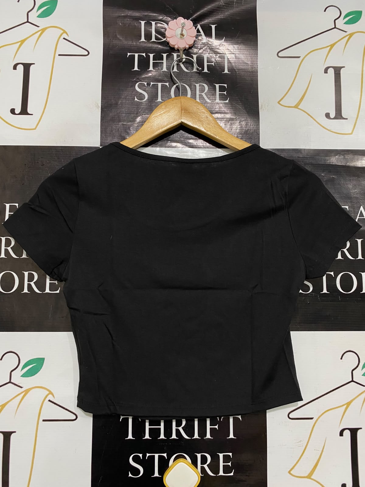 SHEIN |M| BUST 14| A37| BLACK BASICS SCOOP NECK CROP TOP