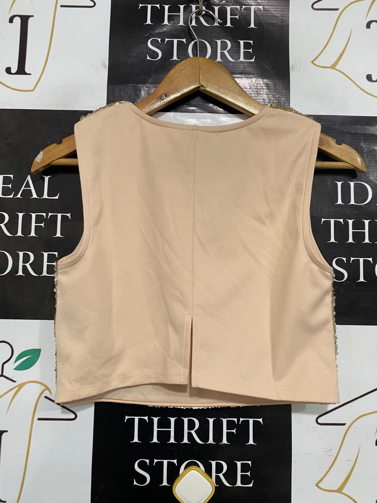 MISS SELFIDGE |S| BUST 15| A37| CHAMPAGNE & SILVER SEQUIN EMBELLISHED CROP TOP