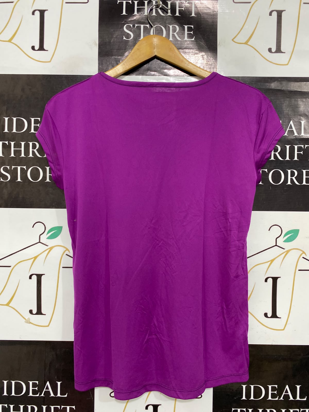 REBOOK |S| BUST 18| A38| MAGENTA PURPLE ATHLETIC PERFORMANCE CAP-SLEEVE T-SHIRT