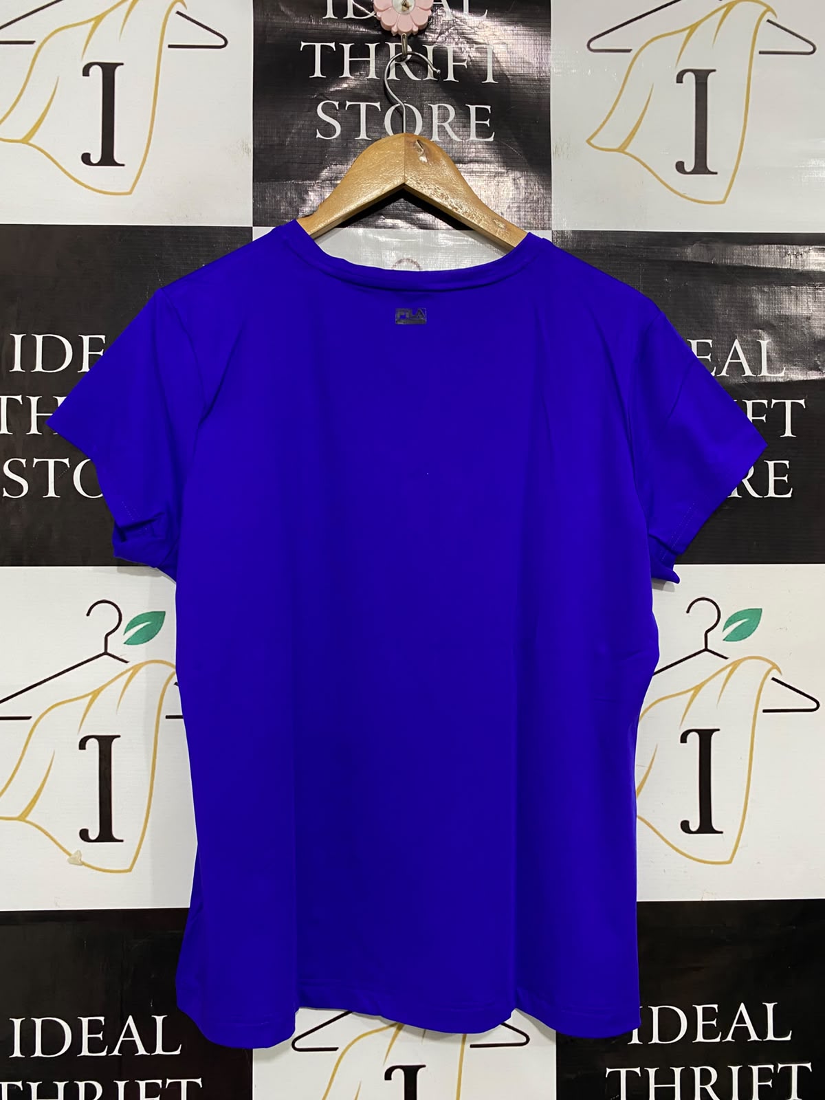 FILA |XL| BUST 20| A38| ROYAL BLUE V-NECK ATHLETIC PERFORMANCE T-SHIRT