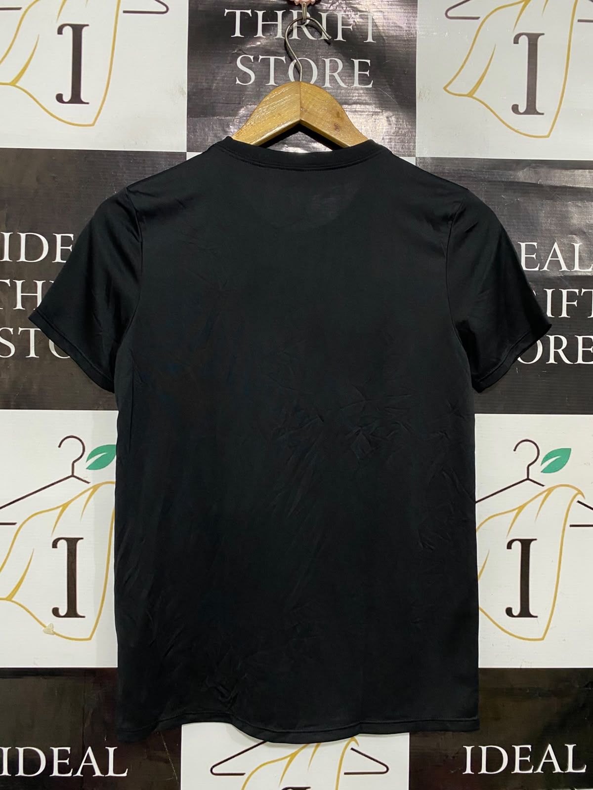 NIKE |S| BUST 17| A38| CLASSIC BLACK DRI-FIT ATHLETIC T-SHIRT