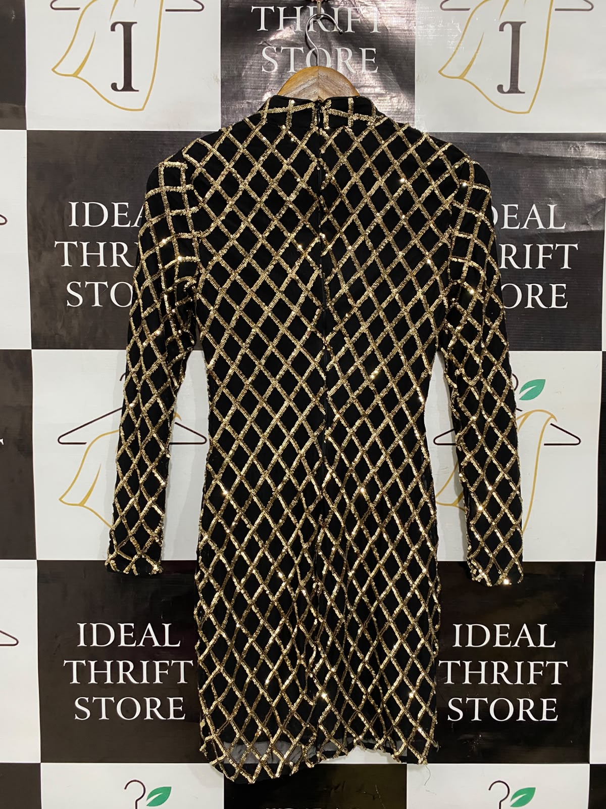 QUIZ |S| BUST 14| A38| BLACK & GOLD LATTICE SEQUIN HIGH-NECK LONG-SLEEVE MINI DRESS