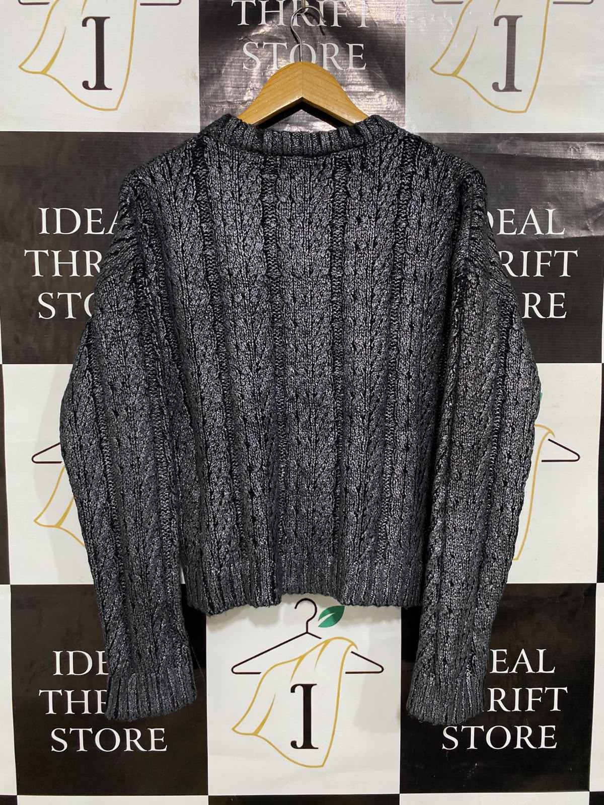SEINT |M| BUST 22| A39| METALLIC GREY CABLE-KNIT CREWNECK SWEATER