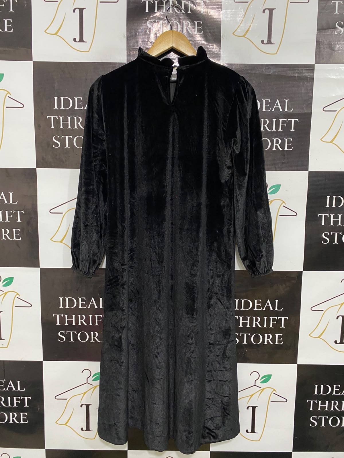 |S| BUST 17| A41| BLACK VELVET HIGH-NECK LONG-SLEEVE UTILITY MIDI DRESS