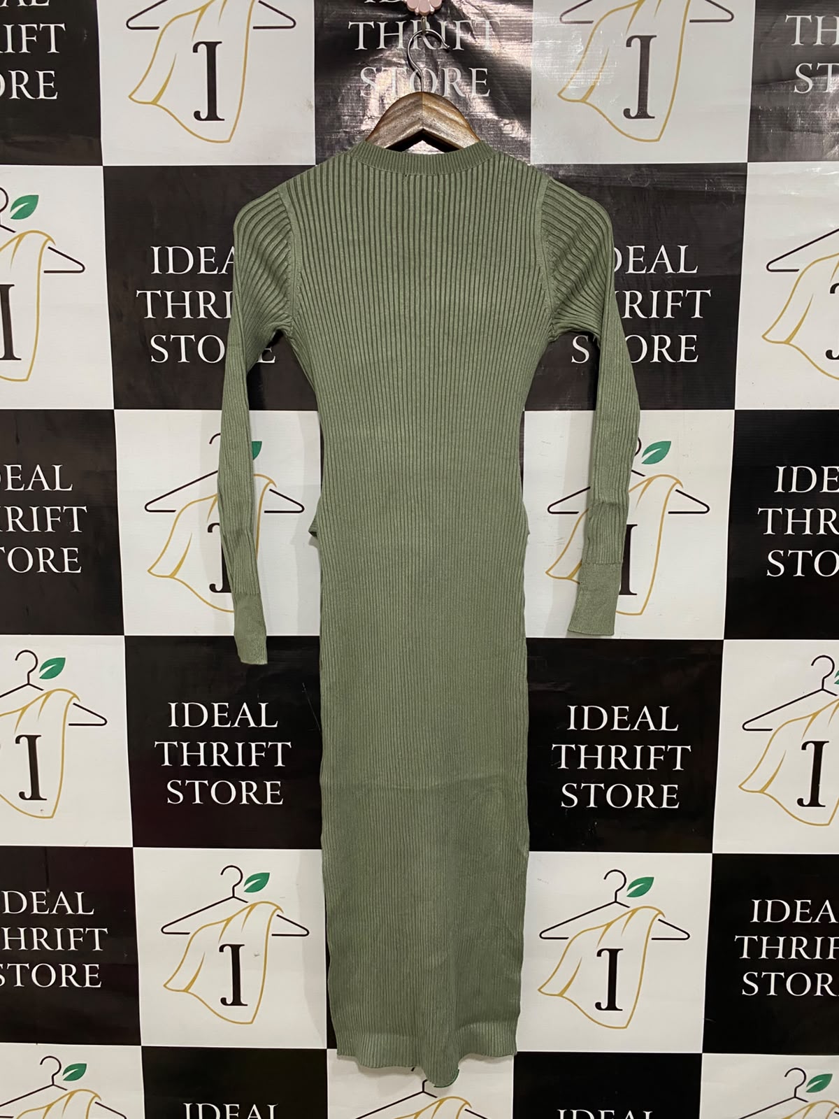 HENNE |S| BUST 13| A42| SAGE GREEN RIBBED KNIT MIDI UTILITY DRESS WITH TIE-WAIST