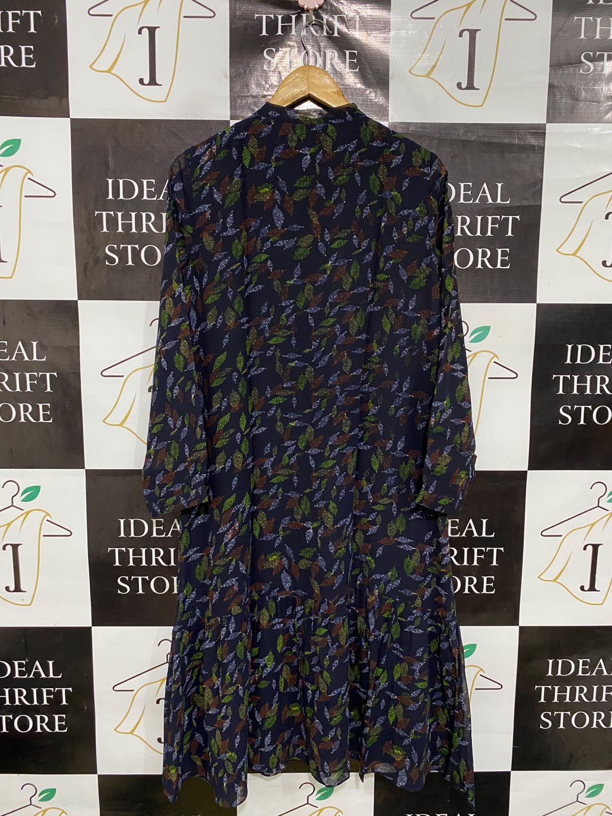 EILRNI |L| BUST 19| A46| NAVY LEAF-PRINT TIE-NECK TECHNICAL UTILITY MIDI DRESS