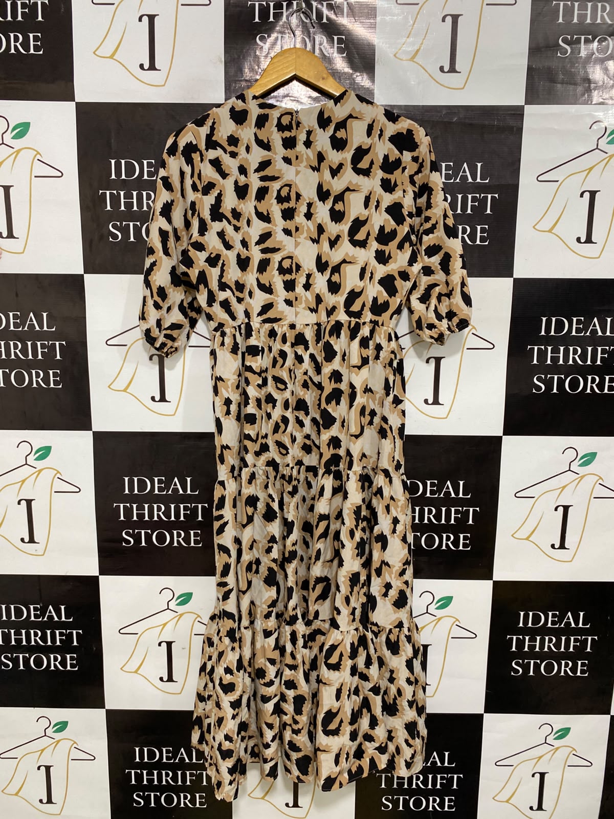 WALIIS |S| BUST 19| A46| NEUTRAL LEOPARD-PRINT TIERED TECHNICAL UTILITY MIDI DRESS