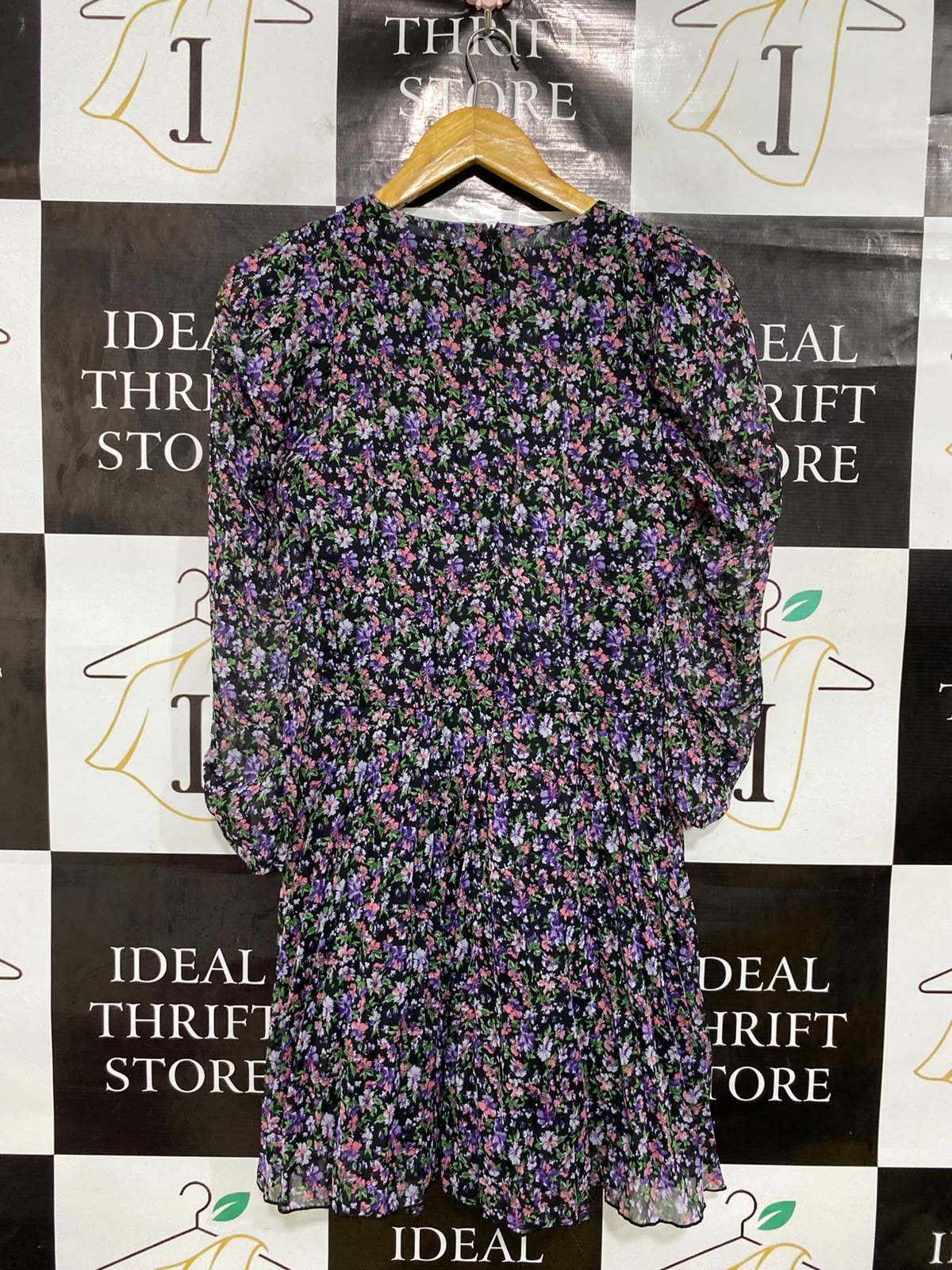 ZARA |S| BUST 16| A46| BLACK AND PURPLE FLORAL V-NECK PLEATED TECHNICAL UTILITY MINI DRESS