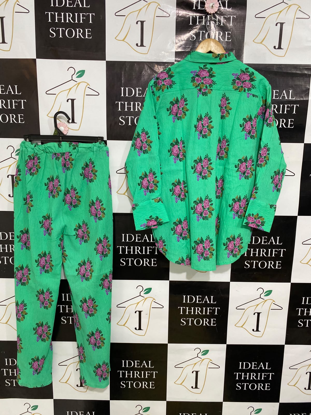 KHAADI |M| A45| GREEN FLORAL TEXTURED TECHNICAL UTILITY SHIRT AND TROUSER SET