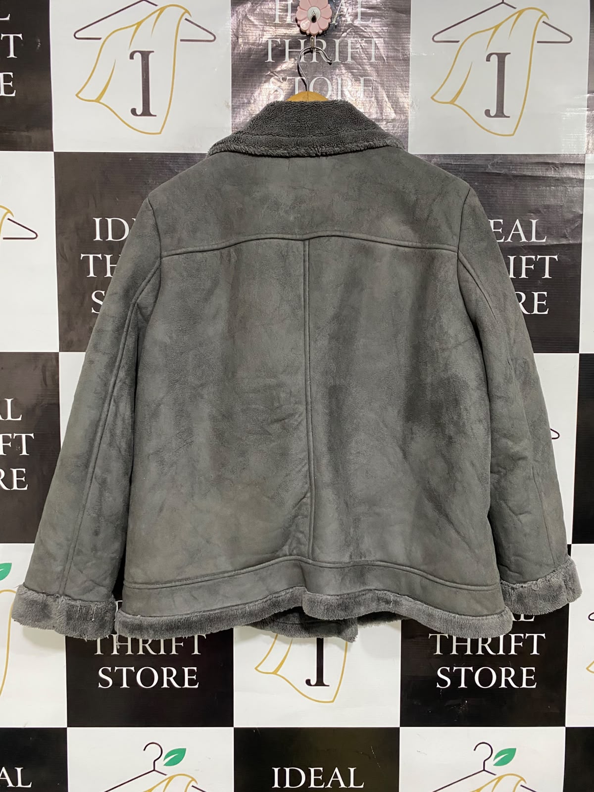 WALLIS |L| BUST 23| A52| CHARCOAL GREY FAUX-SHEARLING BUCKLED AVIATOR TECHNICAL UTILITY JACKET