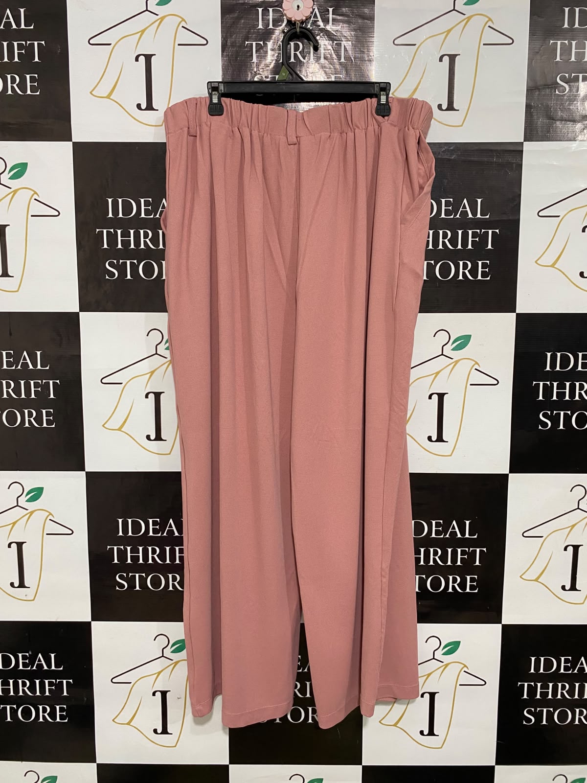 HALARA |XXL| WAIST 40| A54| DUSTY ROSE HALARA WIDE-LEG TECHNICAL UTILITY TROUSERS