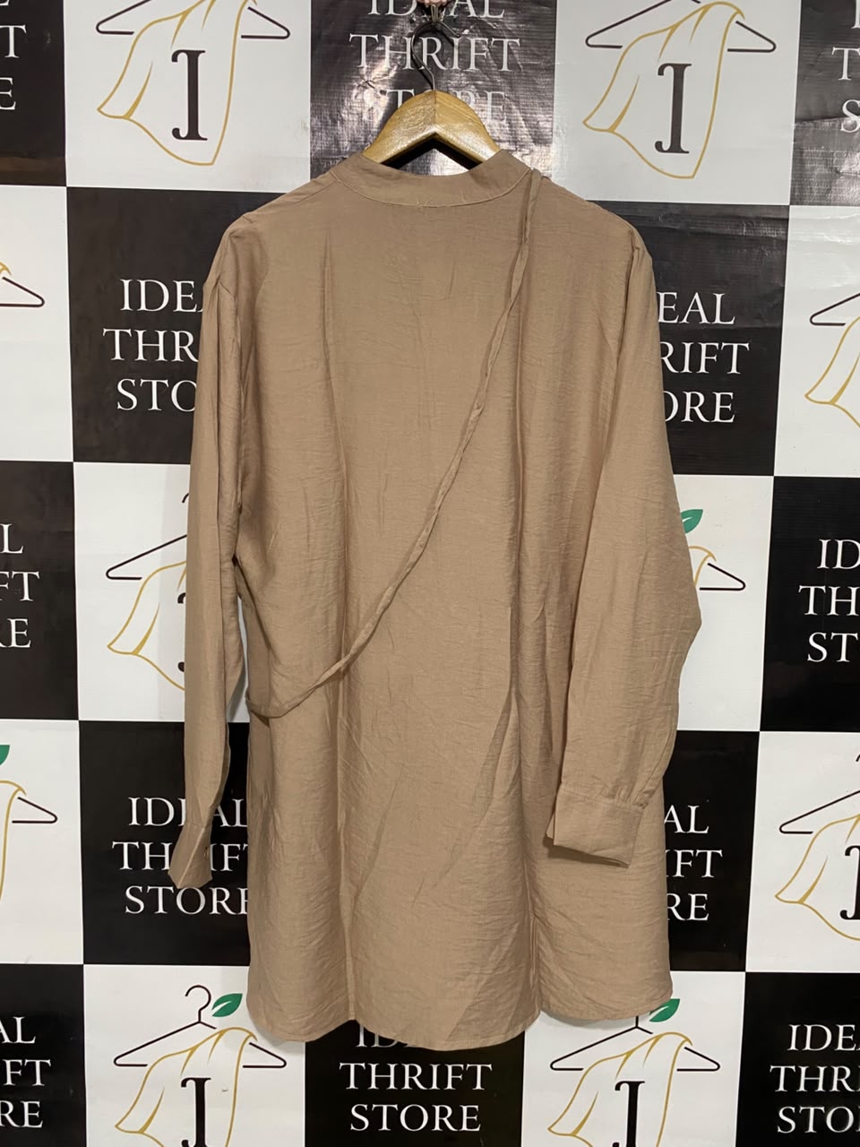 HEGAZY |L| BUST 22| A55| BEIGE MANDARIN-COLLAR TECHNICAL UTILITY TUNIC SHIRT