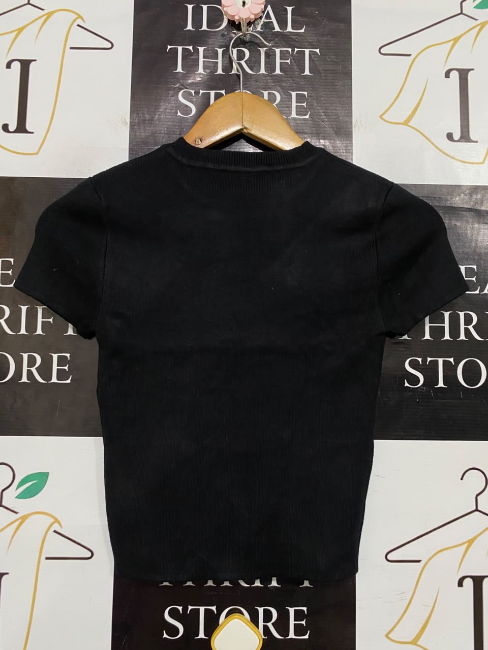 ANKO |S| BUST 12| A55| BLACK RIBBED SHORT-SLEEVE TECHNICAL UTILITY TOP