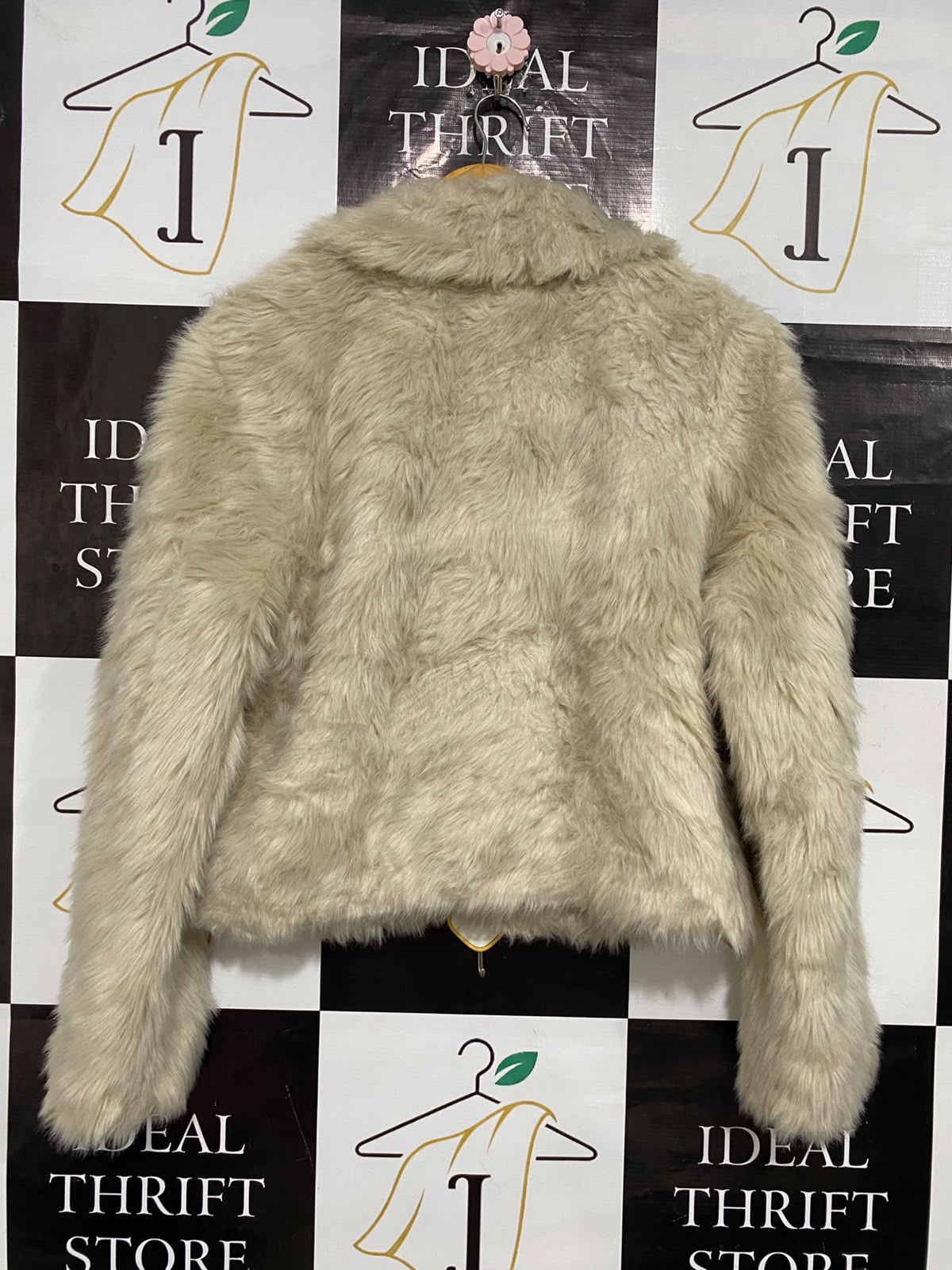 QUIZ |M| BUST 20| A55| BEIGE FAUX-FUR LAPEL TECHNICAL UTILITY JACKET