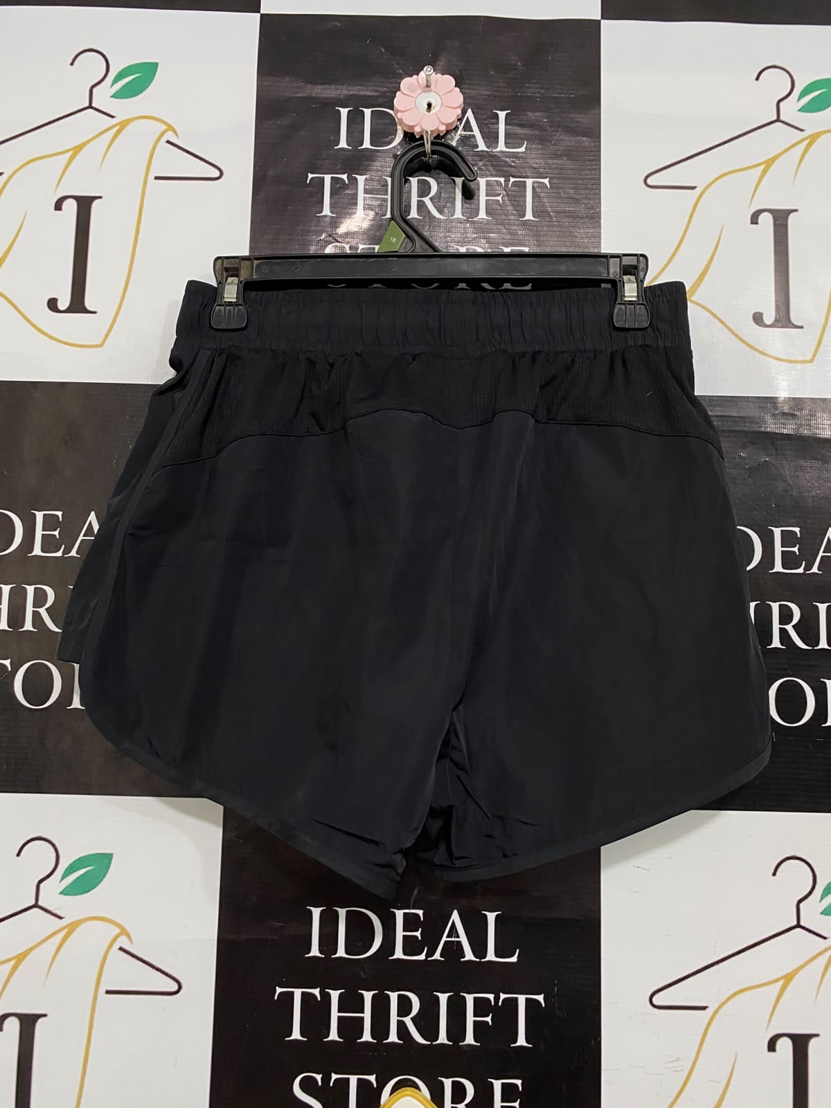 CALVIN KLEIN |M| WAIST 28| A56| BLACK PERFORMANCE TECHNICAL UTILITY RUNNING SHORTS