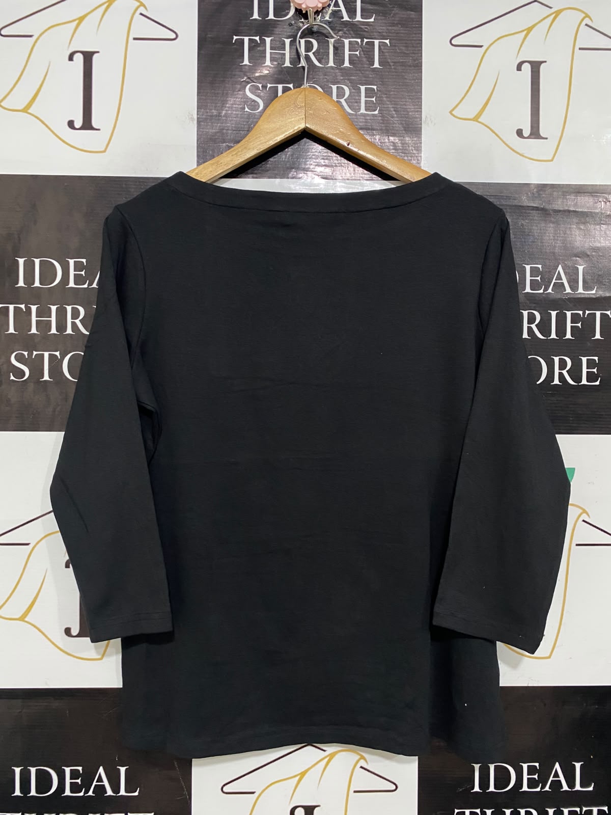 PREVIEW |XL| BUST 21| A56| BLACK BOAT-NECK 3/4-SLEEVE TECHNICAL UTILITY TOP