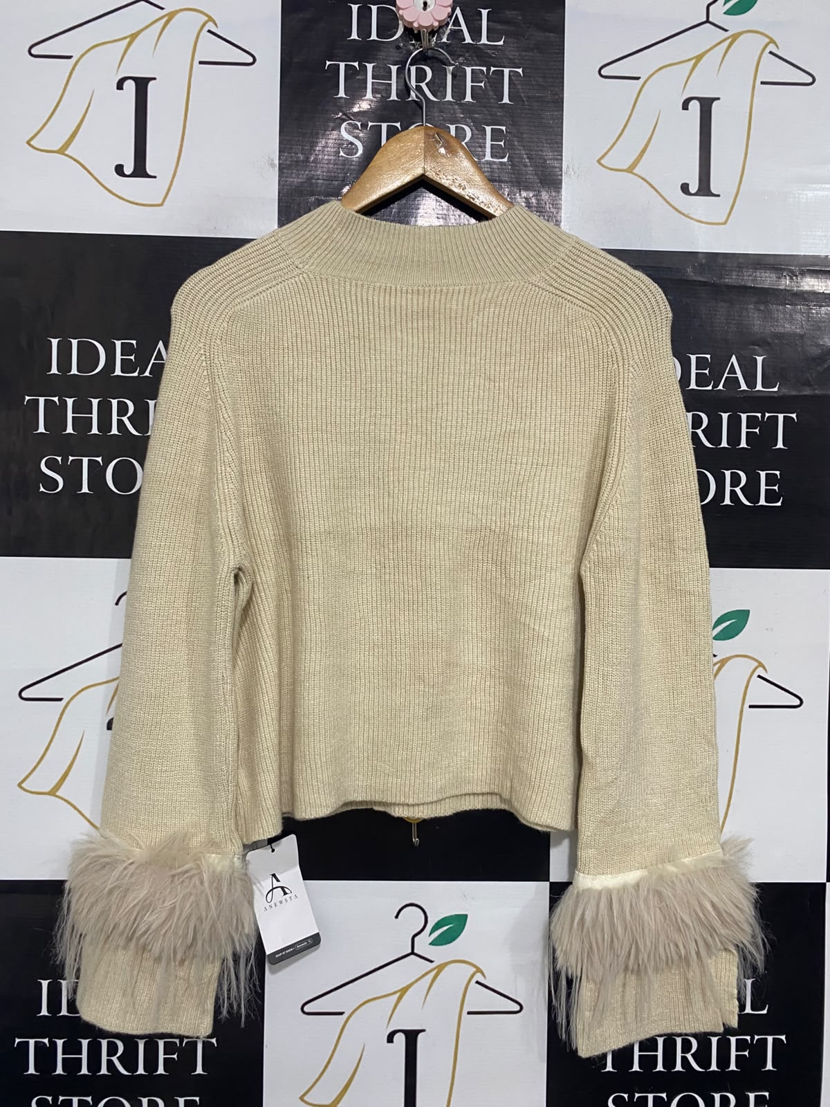 ANEWSTA |S| BUST 20| A56| BEIGE FAUX-FUR CUFF RIBBED TECHNICAL UTILITY SWEATER