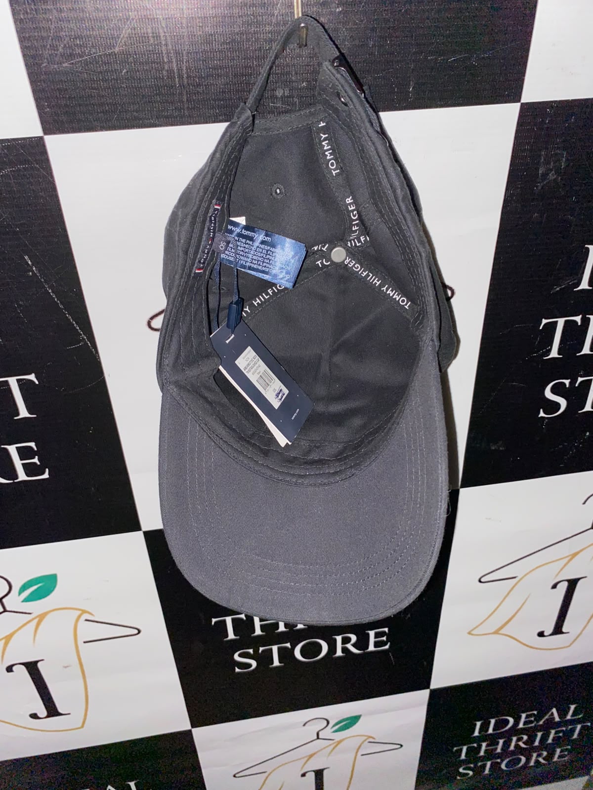 TOMMY HILFIGER | BLACK TECHNICAL UTILITY BASEBALL CAP
