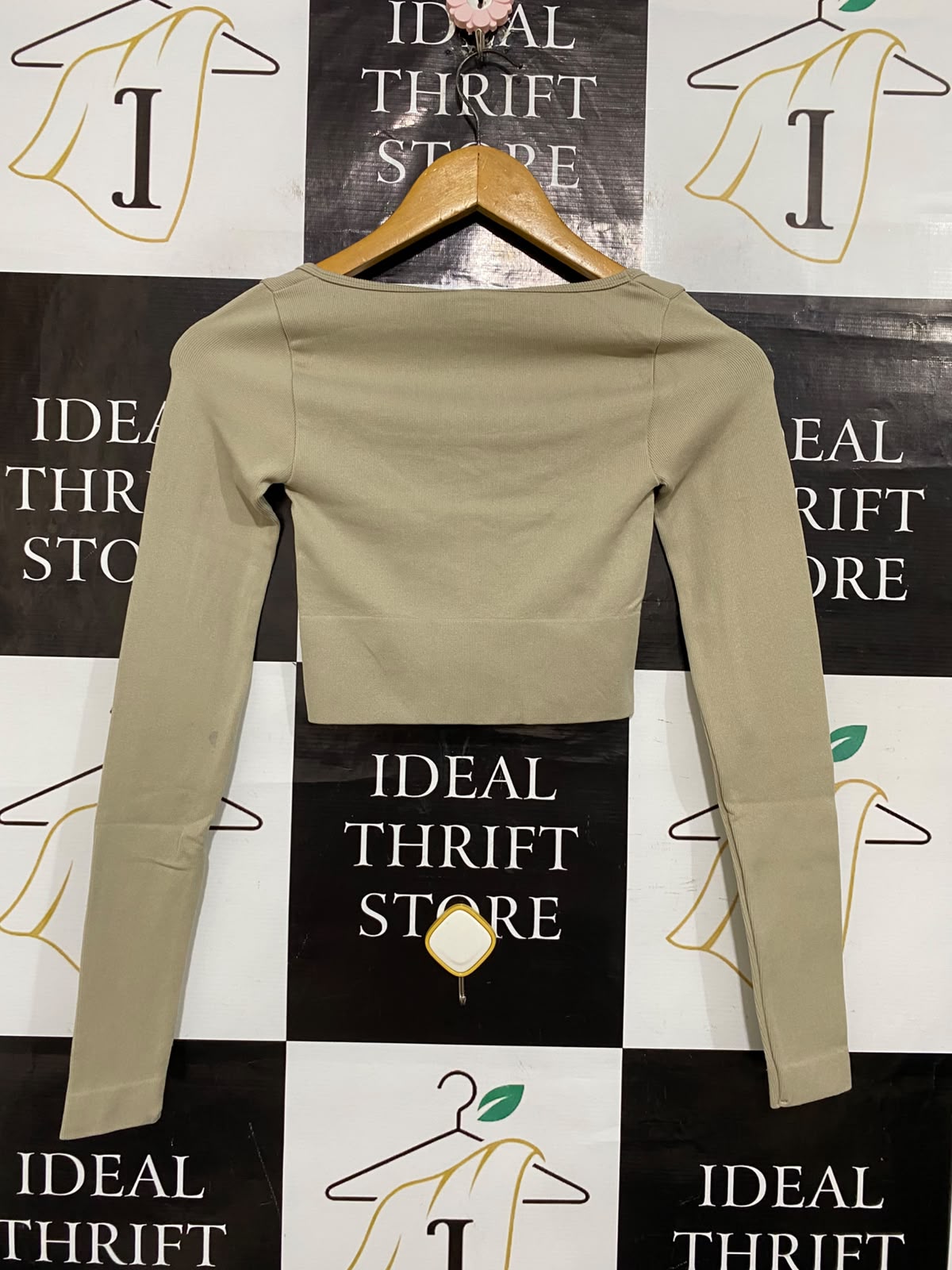 GLASSONS |XS/S| BUST 11| A57| BEIGE SQUARE-NECK LONG-SLEEVE CROPPED TECHNICAL UTILITY TOP