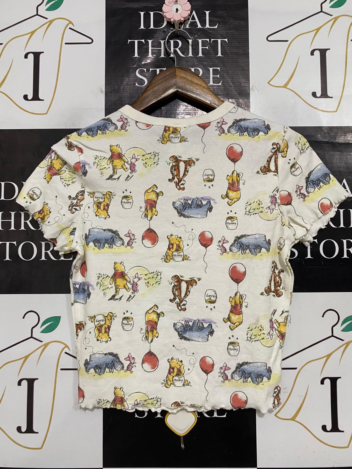 DISNEP |S| BUST 16| A57| WINNIE THE POOH ALL-OVER PRINT TECHNICAL UTILITY CROP T-SHIRT