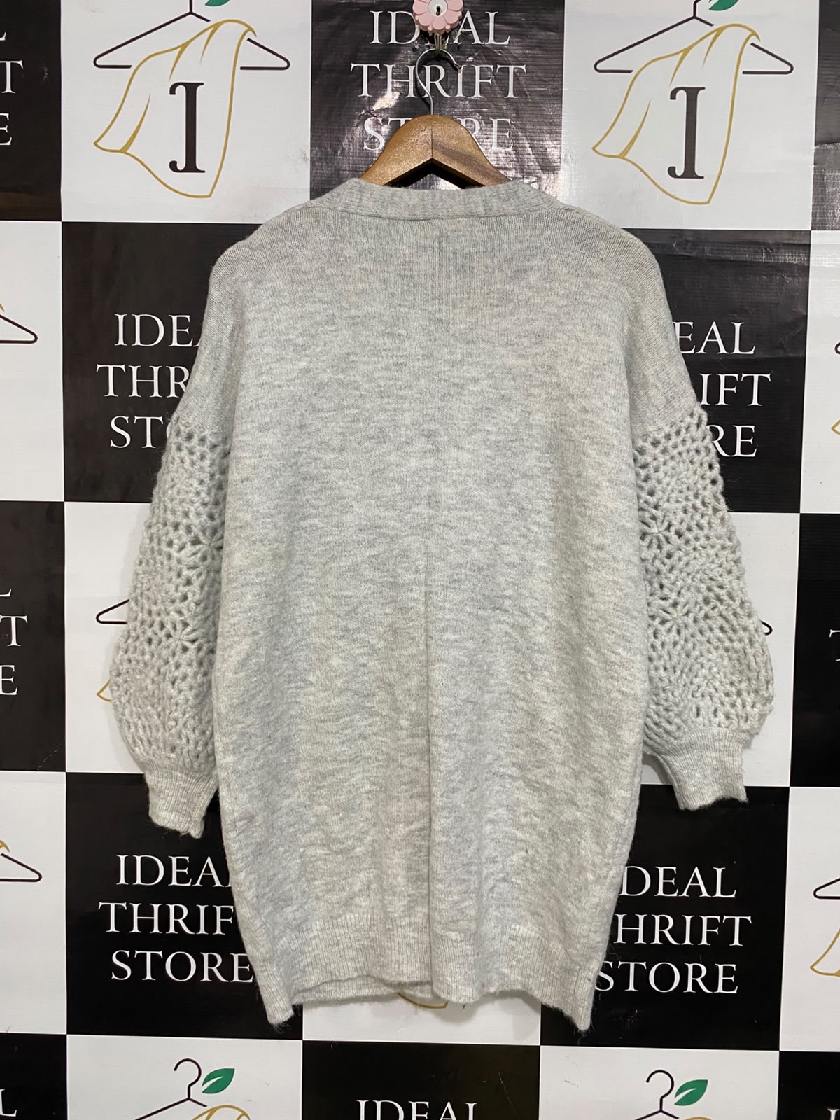 VINE APPAREL |M/L| BUST 22| A58| GREY OPEN-FRONT CROCHET-SLEEVE TECHNICAL UTILITY CARDIGAN