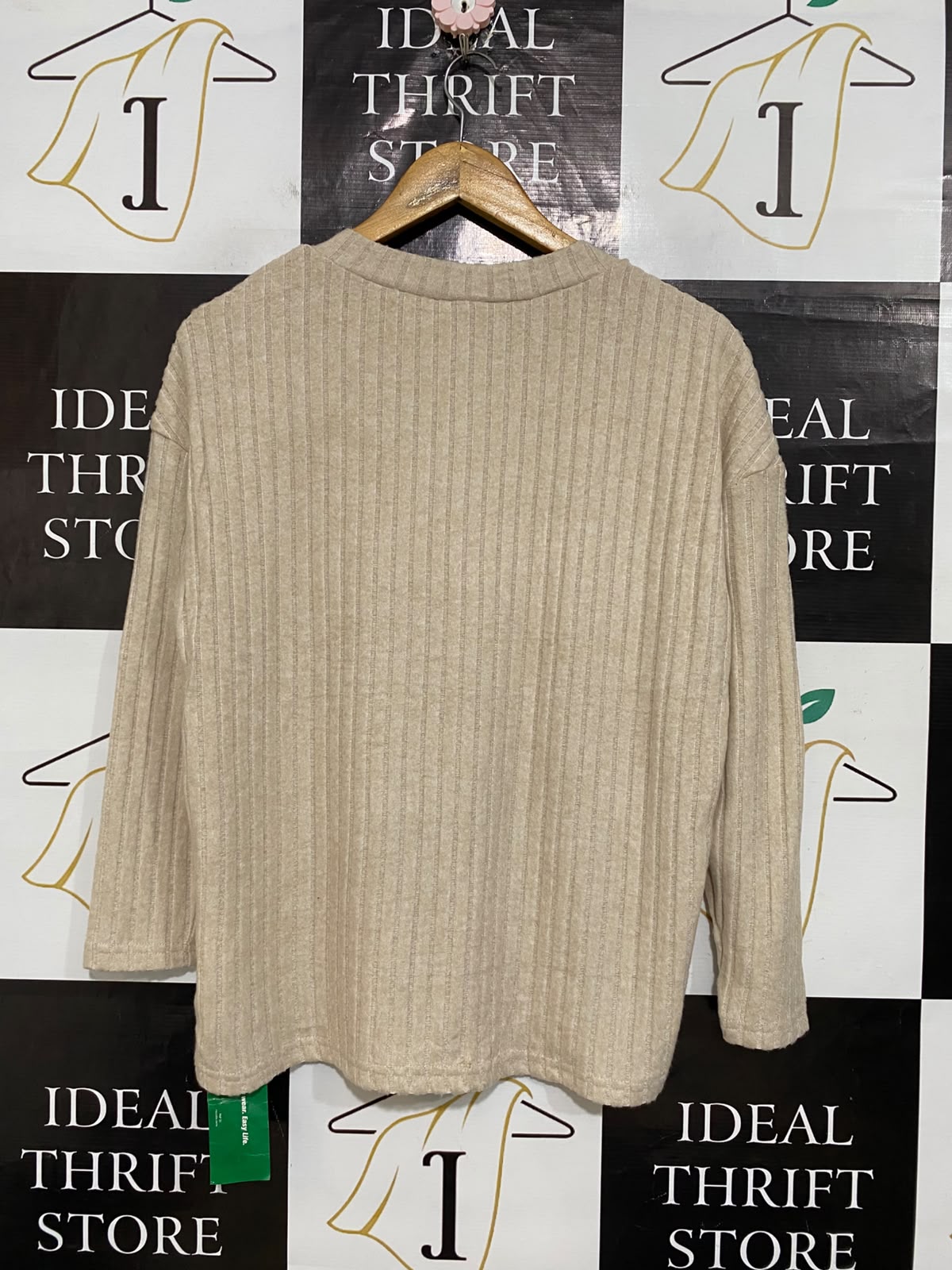SHEIN |XS| BUST 21| A59| BEIGE V-NECK RIBBED TECHNICAL UTILITY LONG-SLEEVE TOP