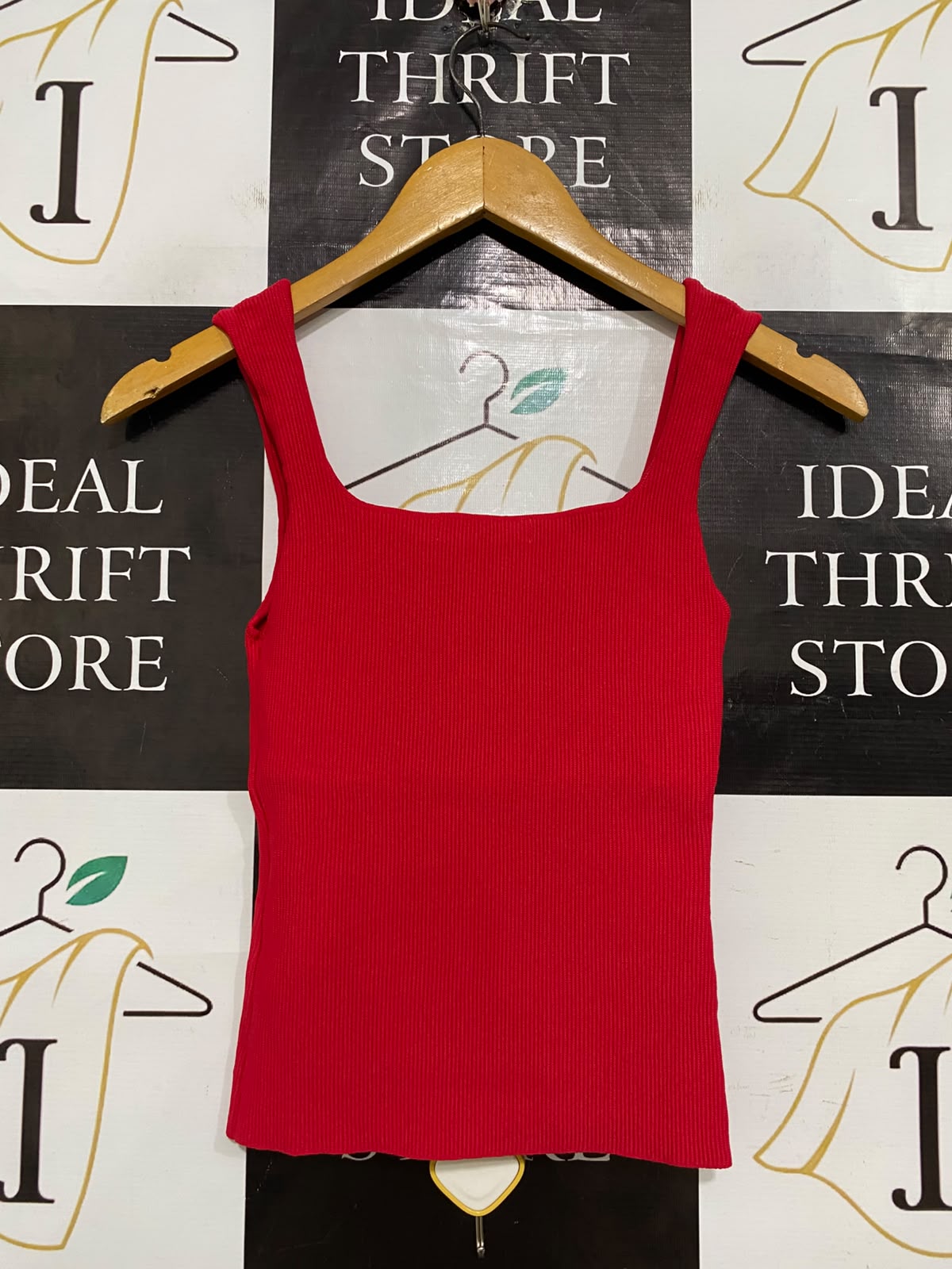 FRESH SOUL |M| BUST 11| A58| RED SQUARE-NECK RIBBED TECHNICAL UTILITY TANK TOP