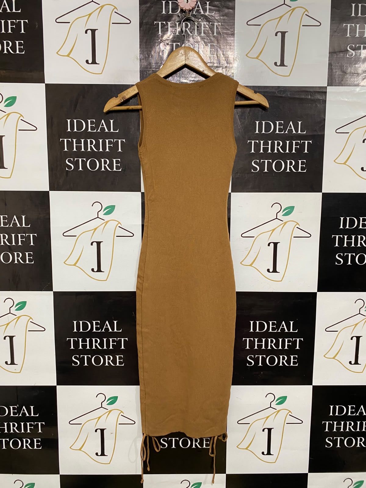 LIONESS |XS| BUST 12| A60| CAMEL RIBBED CREWNECK SIDE-RUCHED TECHNICAL UTILITY MIDI DRESS