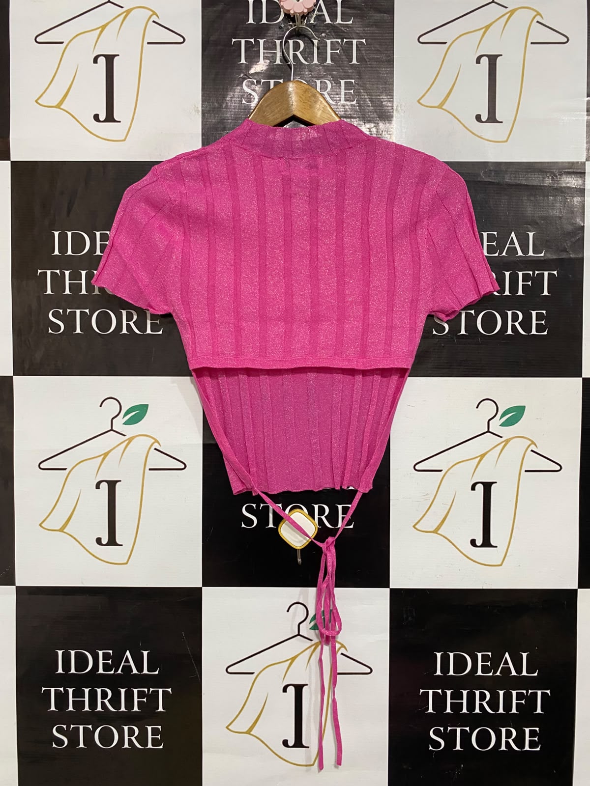 DAZIE |S| BUST 14| A59| HOT PINK METALLIC-SHIMMER CREWNECK BACK-TIE TECHNICAL UTILITY CROP TOP