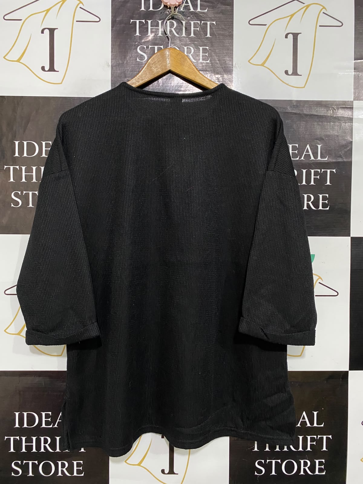 ANKO |L| BUST 23| A62| BLACK WAFFLE-TEXTURE TECHNICAL UTILITY OVERSIZED TOP