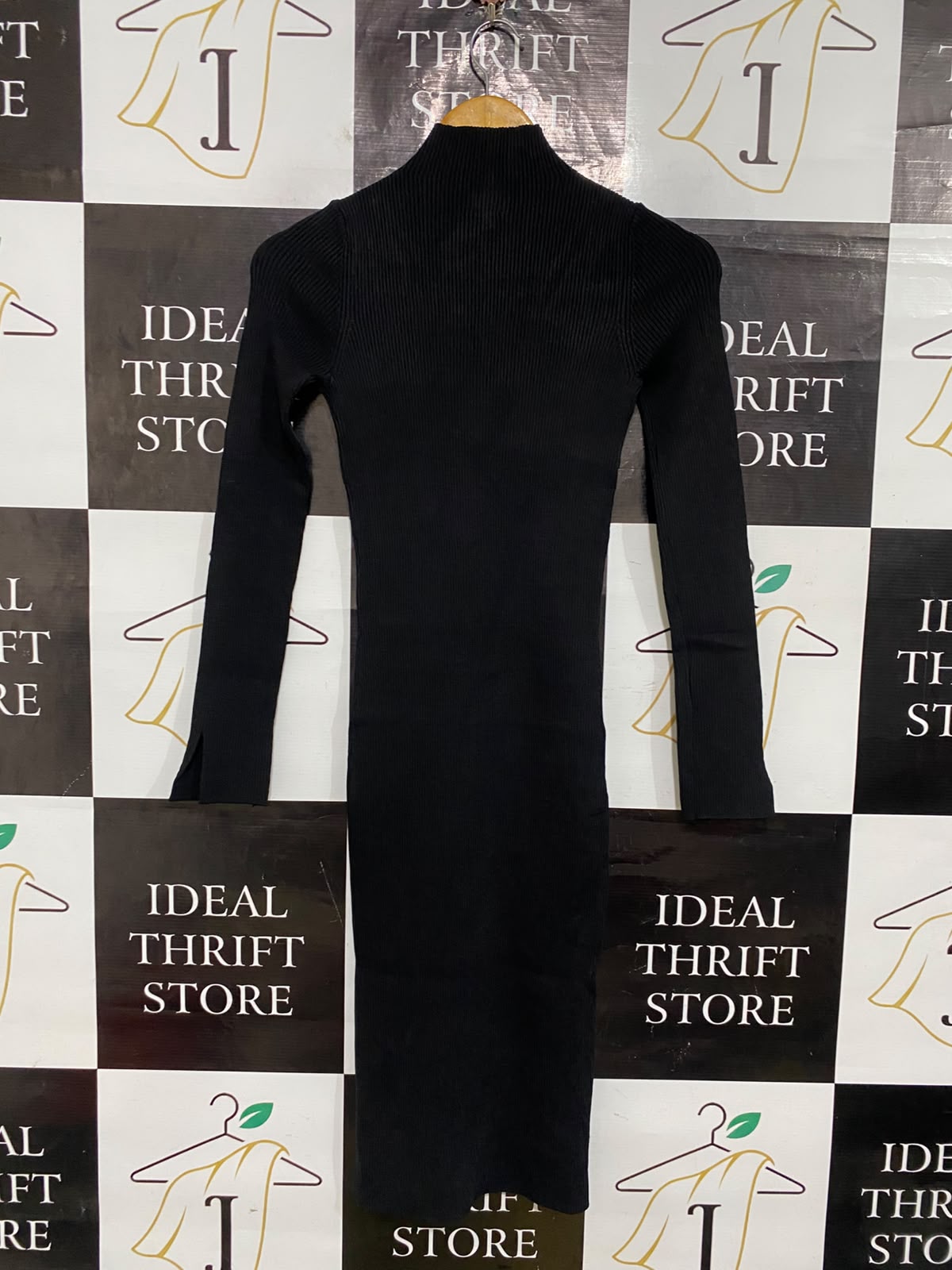 RIVER ISLAND |S| BUST 12|A64| BLACK MOCK-NECK SHOULDER-CUTOUT TECHNICAL UTILITY MIDI DRESS
