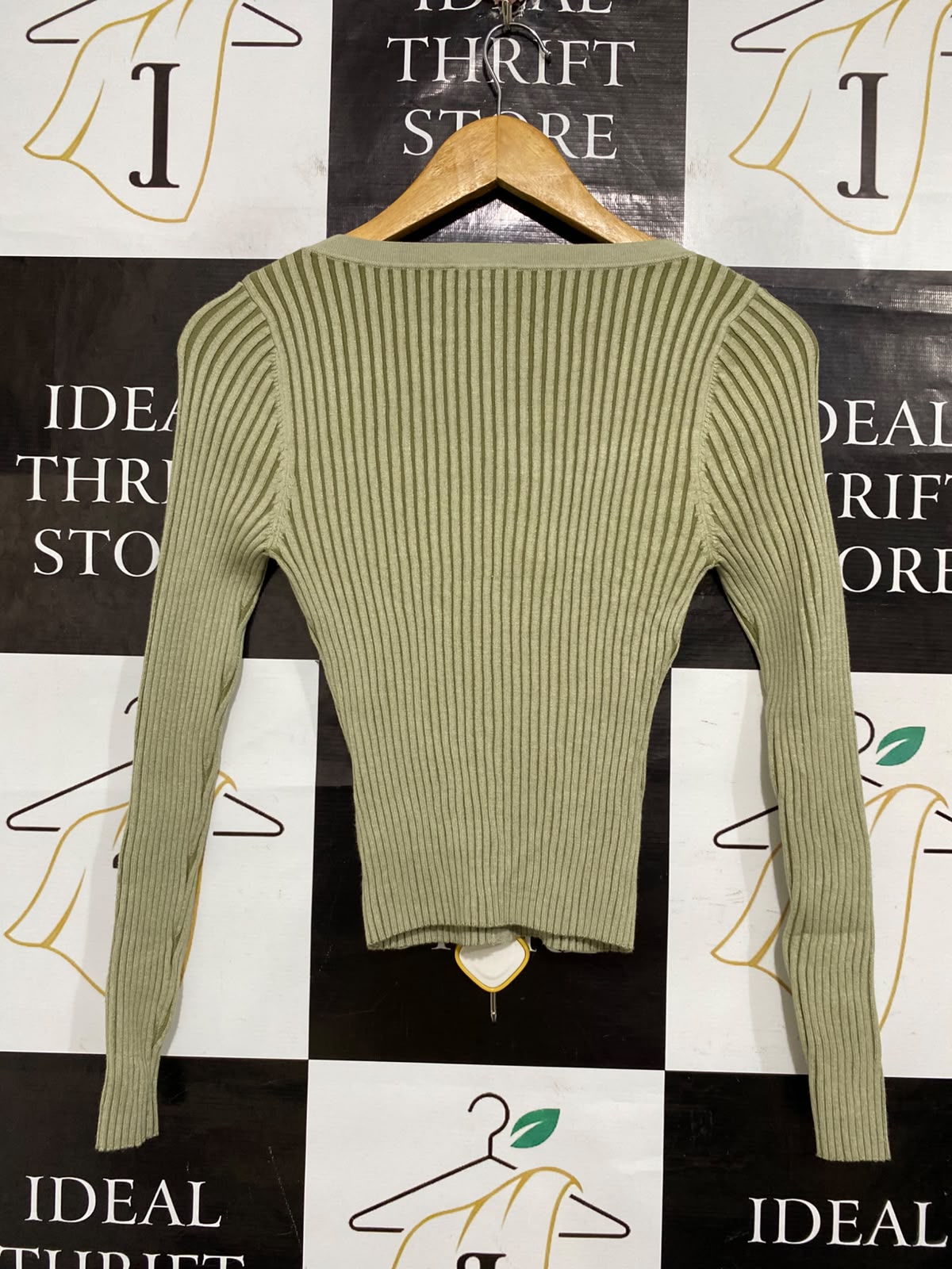 KOOKAI |XS| BUST 12| A64|SAGE GREEN RIBBED V-NECK BUTTON-UP TECHNICAL UTILITY CARDIGAN