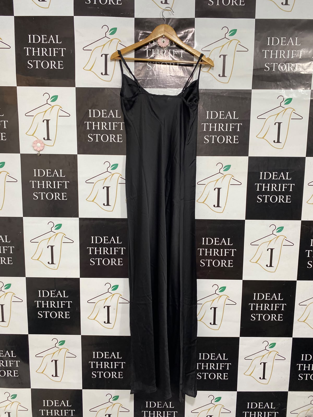 I SAW IT FIRST |M| BUST 18| A67| ELEGANT BLACK SATIN COWL-NECK SLIP MIDI DRESS