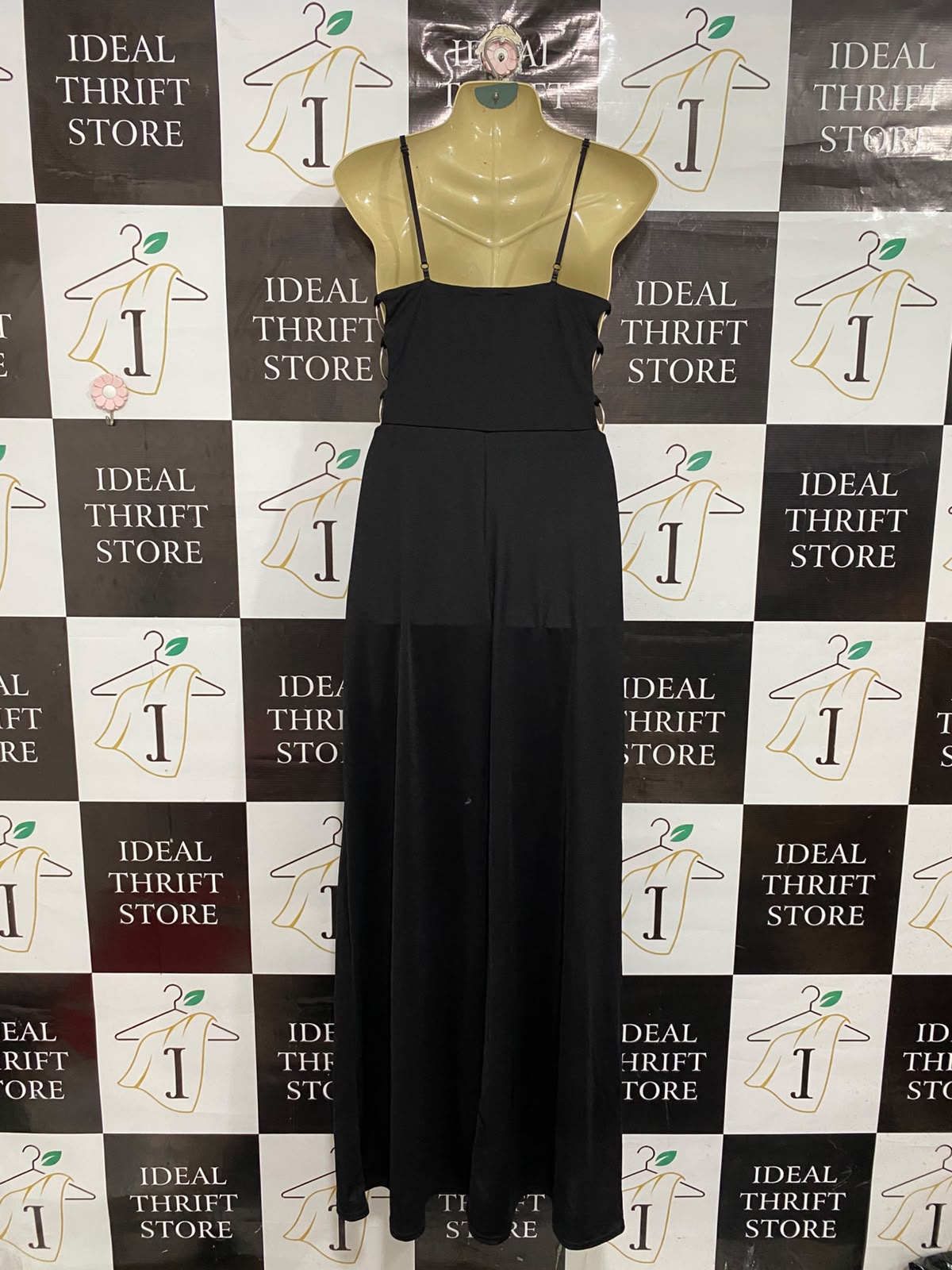 BOOHOO |S| BUST 15| A68| BLACK LACE-UP SIDE MAXI DRESS
