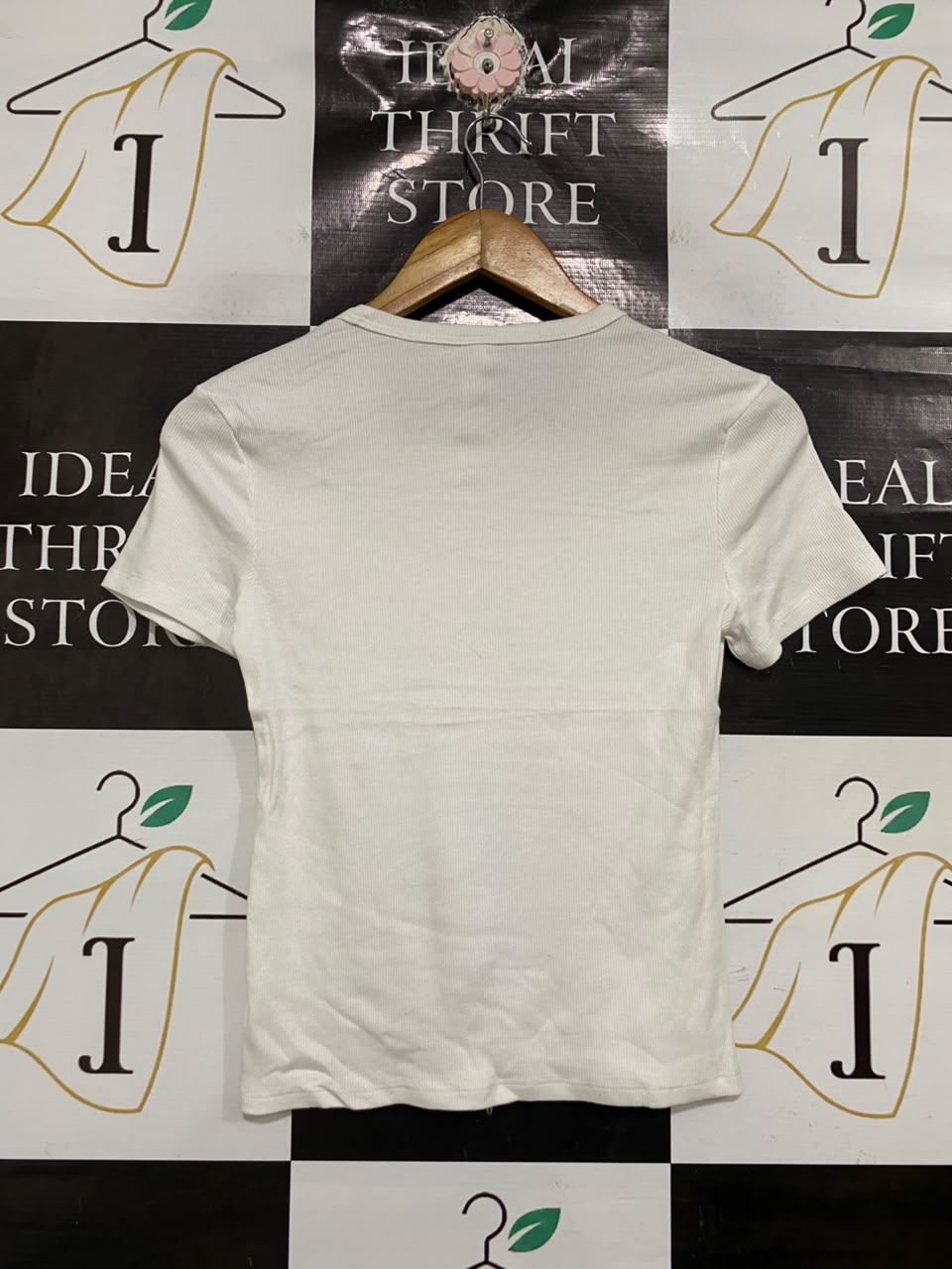 ANKO |S | BUST 15 |A71 | WHITE RIBBED CREW-NECK SHORT-SLEEVE TEE