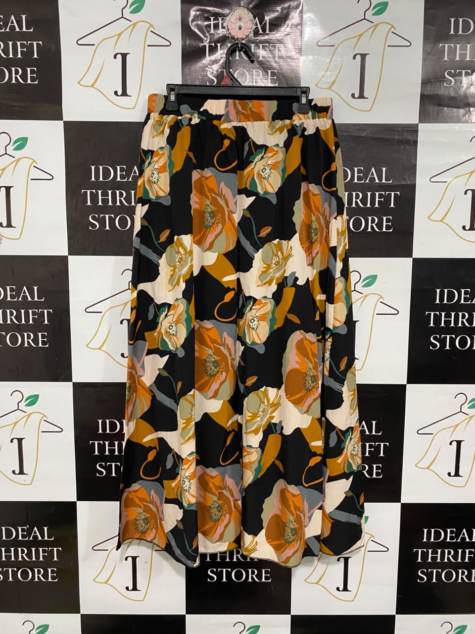 |XL | WAIST 30 | A70 | BOLD FLORAL PRINT BLACK & MUSTARD MAXI SKIRT