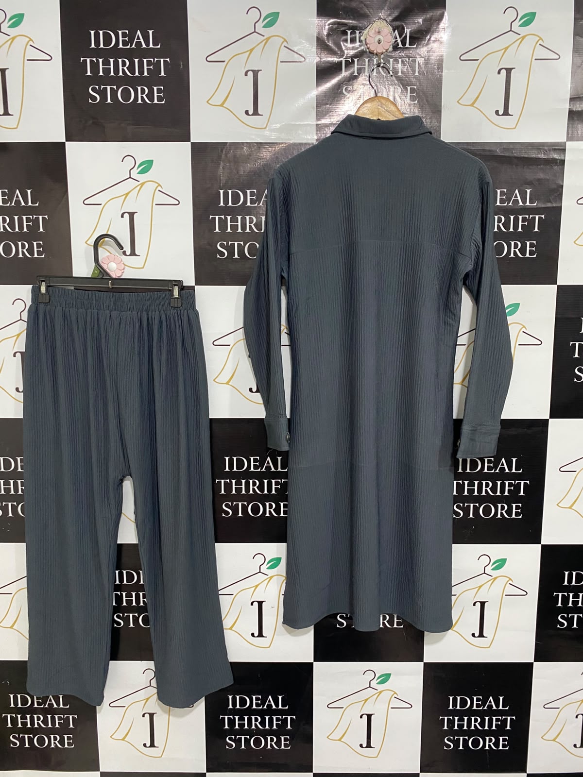 A.J. CREATION |L |A72| GREY PLEATED 2-PIECE TUNIC & PANTS SET
