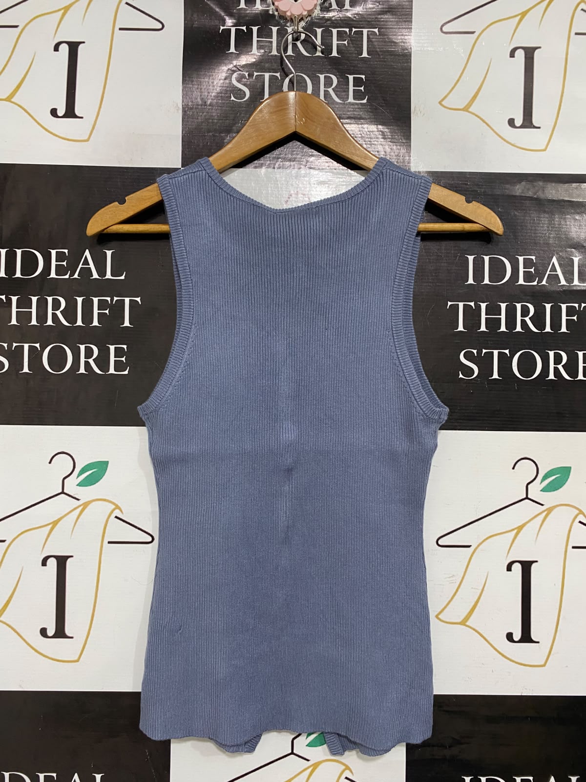 GLASSONS |L | BUST 13 | A73 | DUSTY BLUE RIBBED BUTTON-FRONT SLEEVELESS TANK TOP