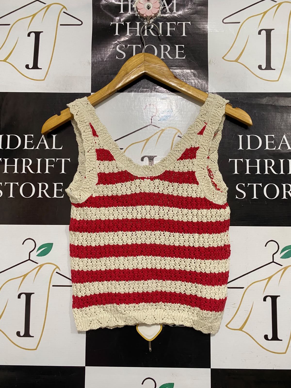 ANKO |S | BUST 13 | A73 | RED & OFF-WHITE STRIPED CROCHET TANK TOP