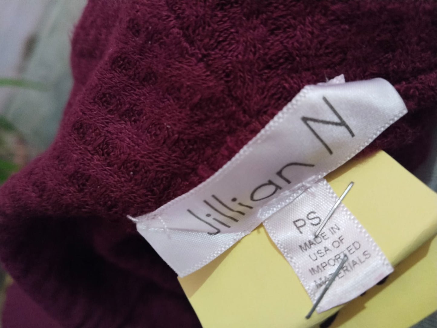 JILLIAN N Long Sleeve Cowl Neck Shirt/Sweater W-19/ L-23