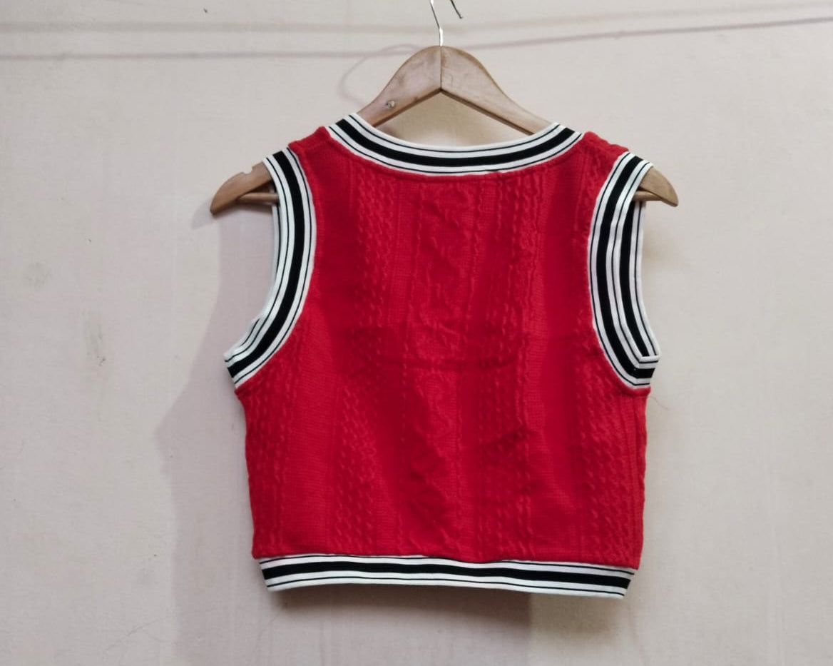 SHEIN Style Varsity Red Black V-Neck Sweatshirt Women W-15 / L-17