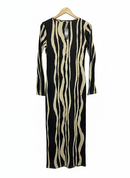 BOOHOO|L|BUST 17|Boohoo Printed Textured Flare Sleeve Maxi Dress