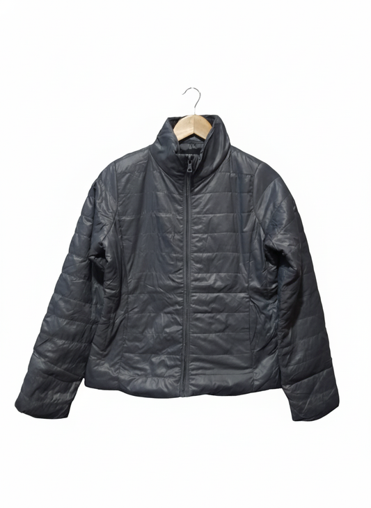 Women’s Active USA Lightweight Puffer Zip Front Black Jacket W-19 / L-22