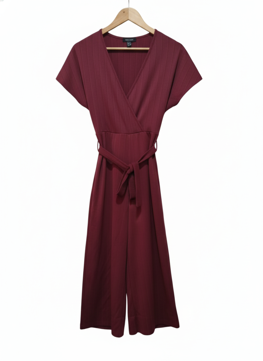 NEW LOOK BURGUNDY RIBBED WRAP CULOTTE BELTED JUMPSUIT W-14 / L-46