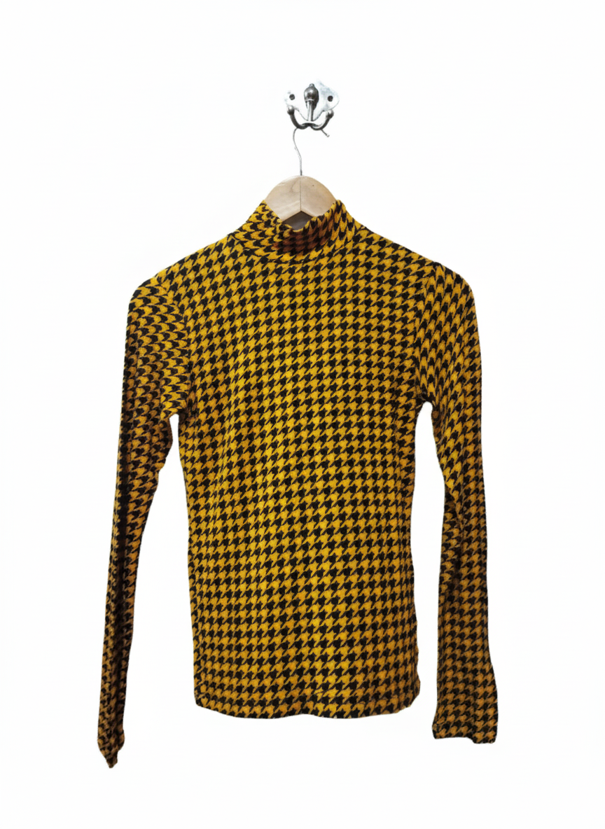 SELECT Yellow And Black Houndstooth Turtleneck Sweater