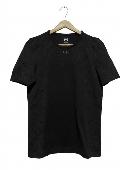 ANDER ARMOUR |L| BUST 18| B7| HEATGEAR SEAMLESS TRAINING T-SHIRT - BLACK