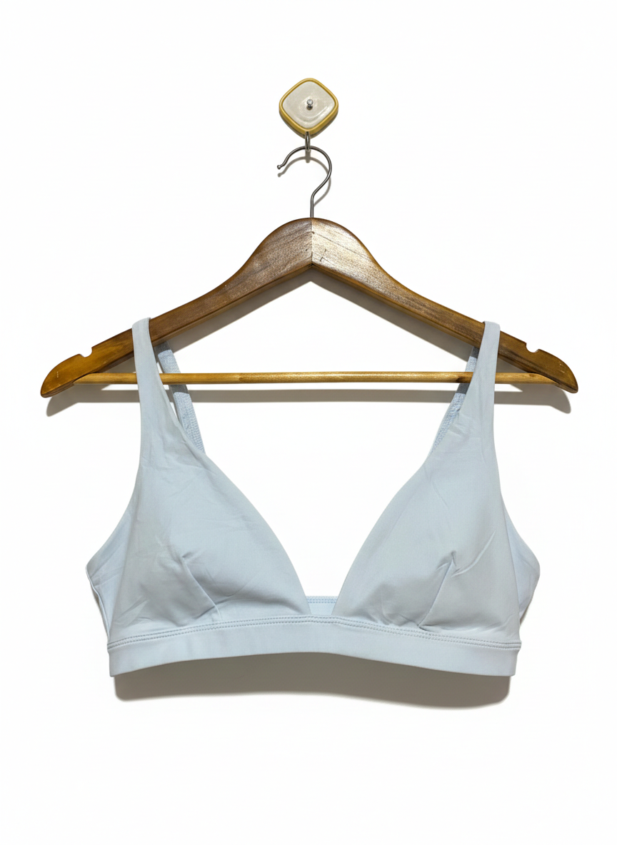 FREE DOM |M| BUST 14| ULTRA-RIBBED V-NECK BRALETTE