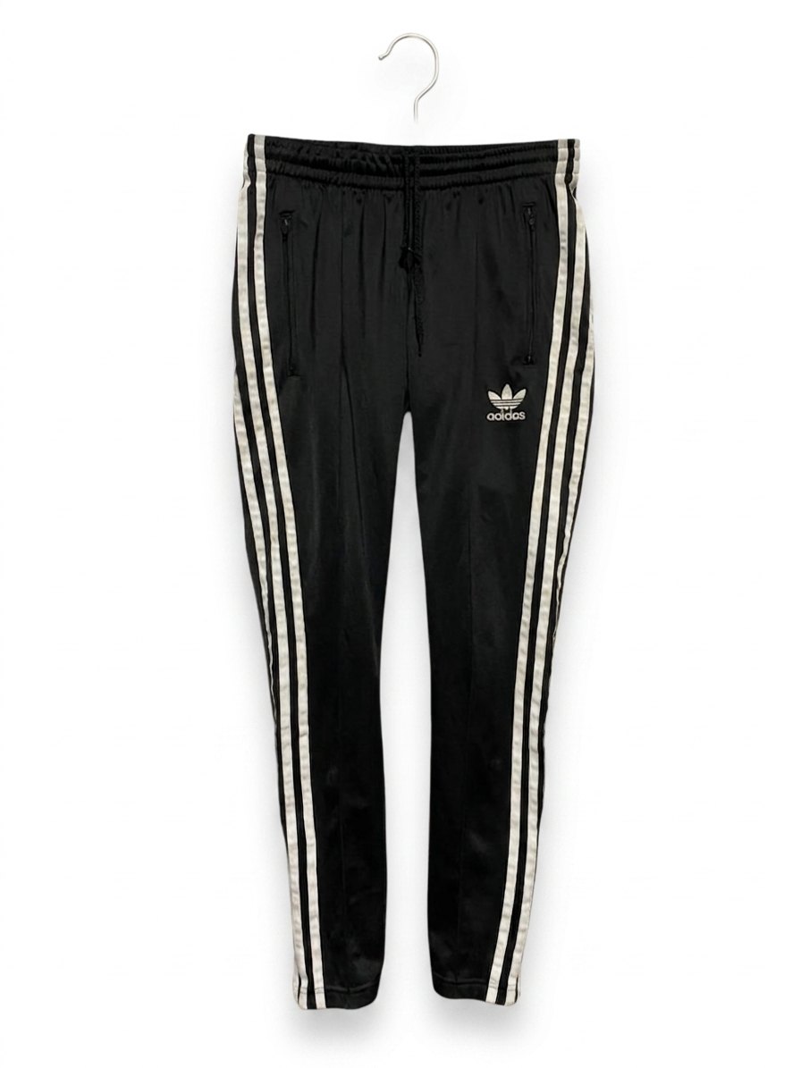 ADIDAS |S| WAIST 27| B13| CLASSIC THREE-STRIPE SLIM FIT JOGGERS IN SLEEK BLACK AND WHITE