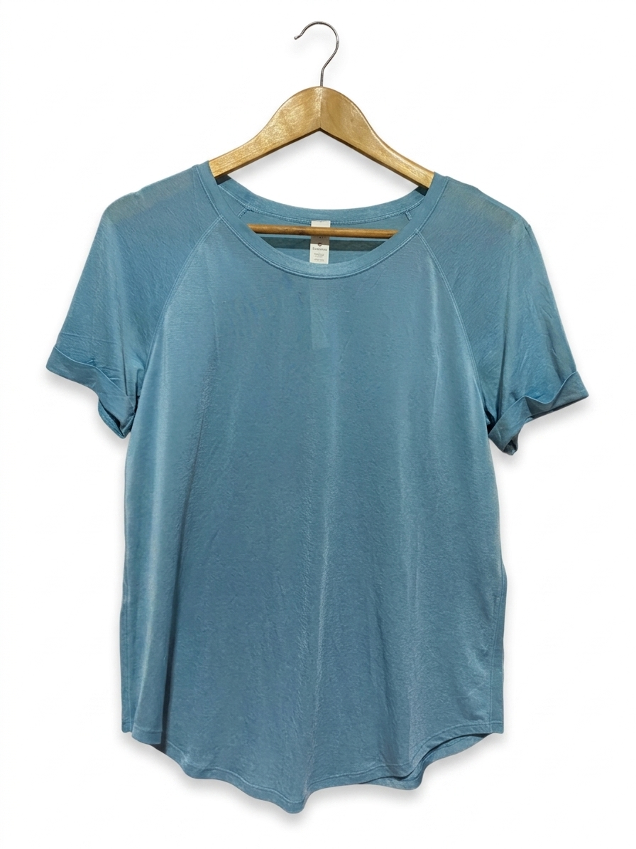 LULULEMON |M| BUST 18| RELAXED RAGLAN SLEEVE T-SHIRT IN CHAMBRAY BLUE