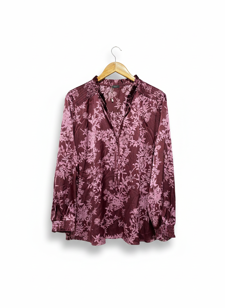 STUDIO |XL| Gilded Satin Smocked Blouse